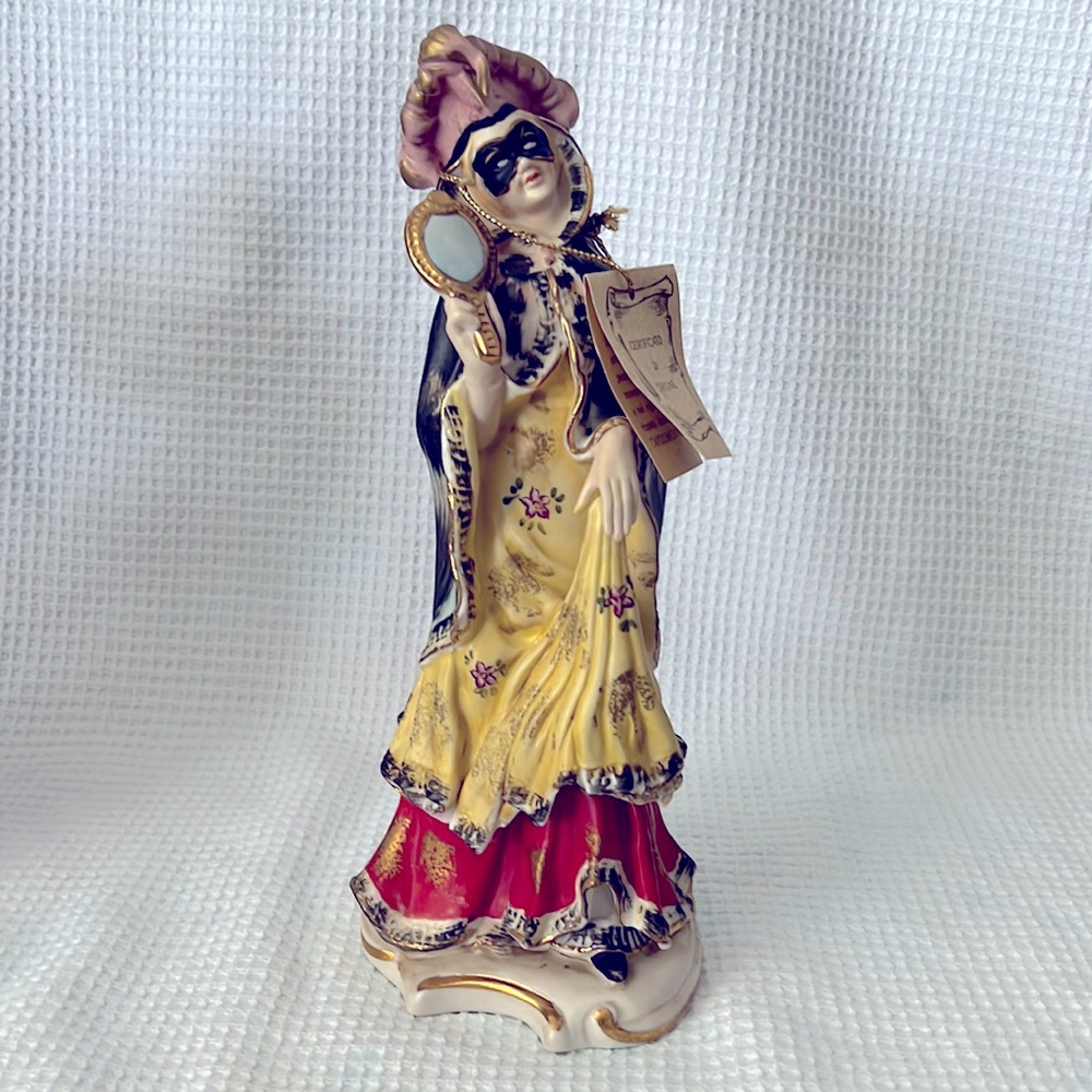 Capodimonte Masked Queen